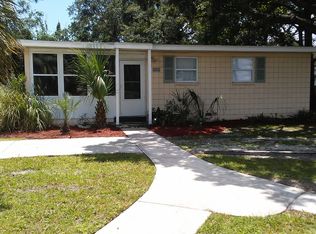 200 Parkwood Dr, Orange Park, FL 32073