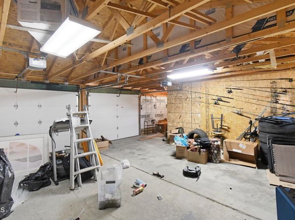 2101 21st Ave W, Williston, ND 58801