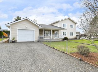 38540 Sandy Heights St, Sandy, OR 97055