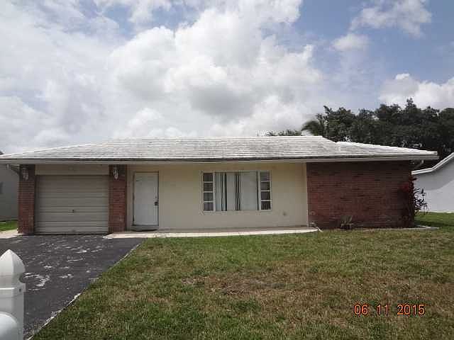 1st image of 9403 NW 81st Mnr