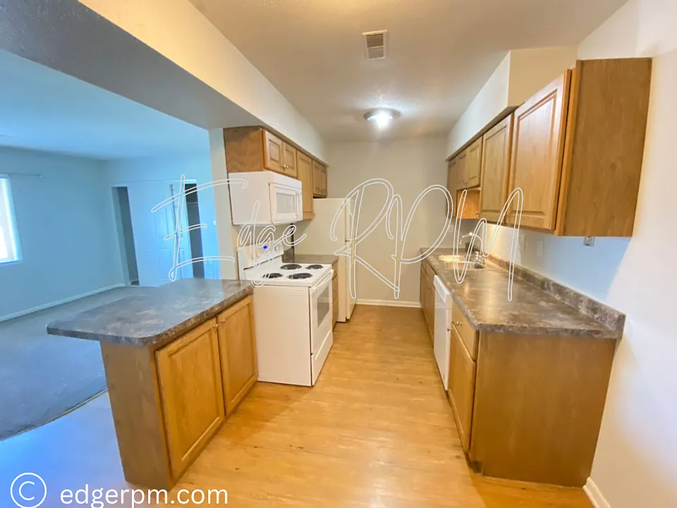1115-1120 Doreen Ct