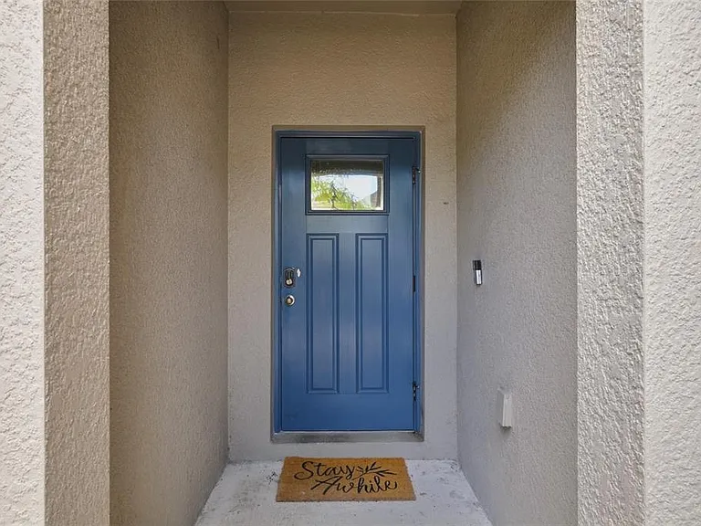 724 Royal Empress Dr — Photo 5