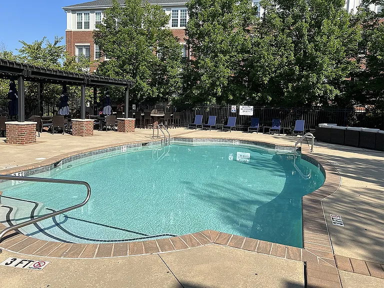 100 Park at Wyomissing Square — Photo 22