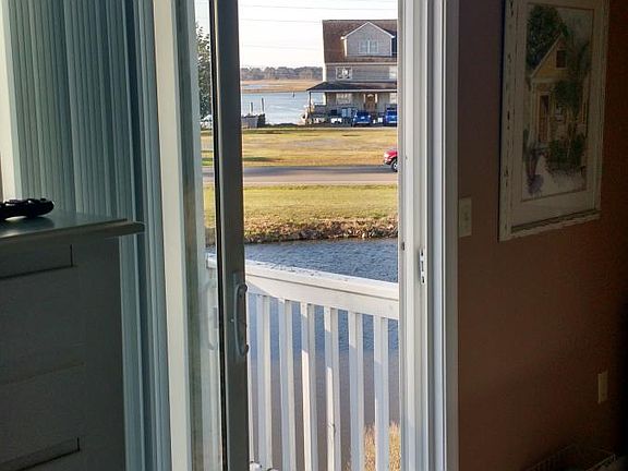 3rd image of 4084 Grand Bay Ct