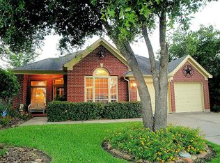 11715 Lochberry Ct, Tomball, TX 77377
