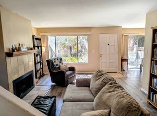 365 Mariposa Ave APT B, Sierra Madre, CA 91024