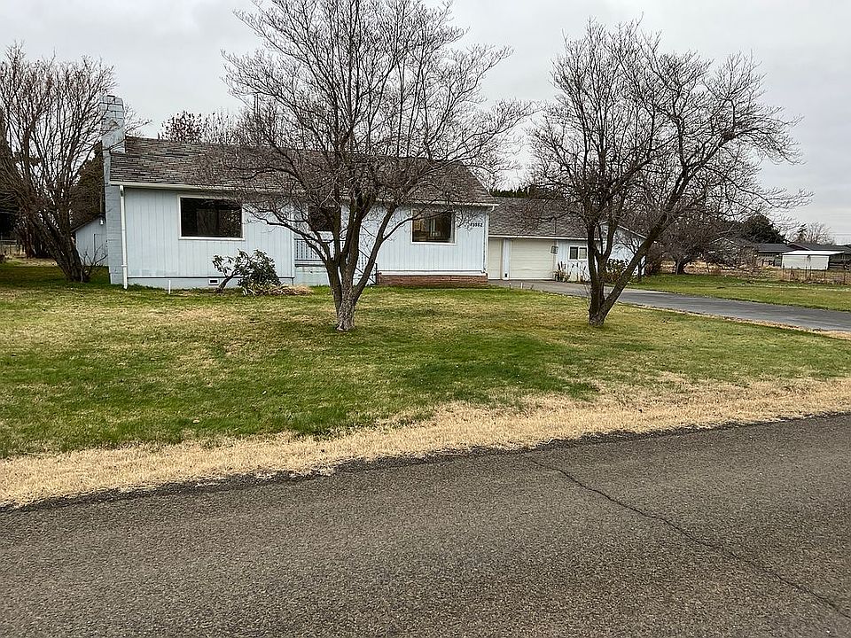 View of house from road