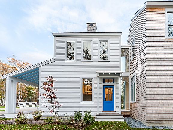3rd image of 50 Pepperbush Way