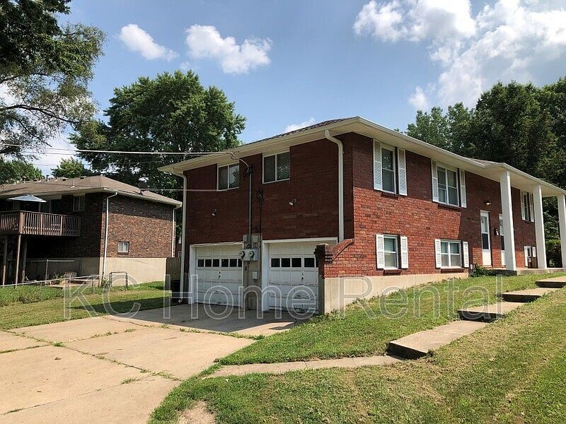 1st image of 1321 S 50th St