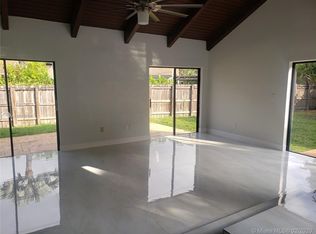 7519 SW 95th Pl #0, Miami, FL 33173