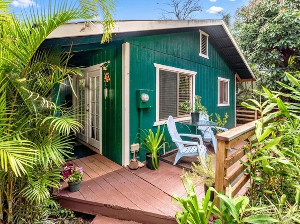 3531 Baldwin Ave, Makawao, HI 96768