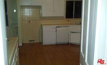 5th image of 4857 Vista De Oro Ave