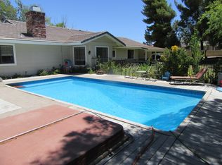 3353 E Avenue T2, Palmdale, CA 93550