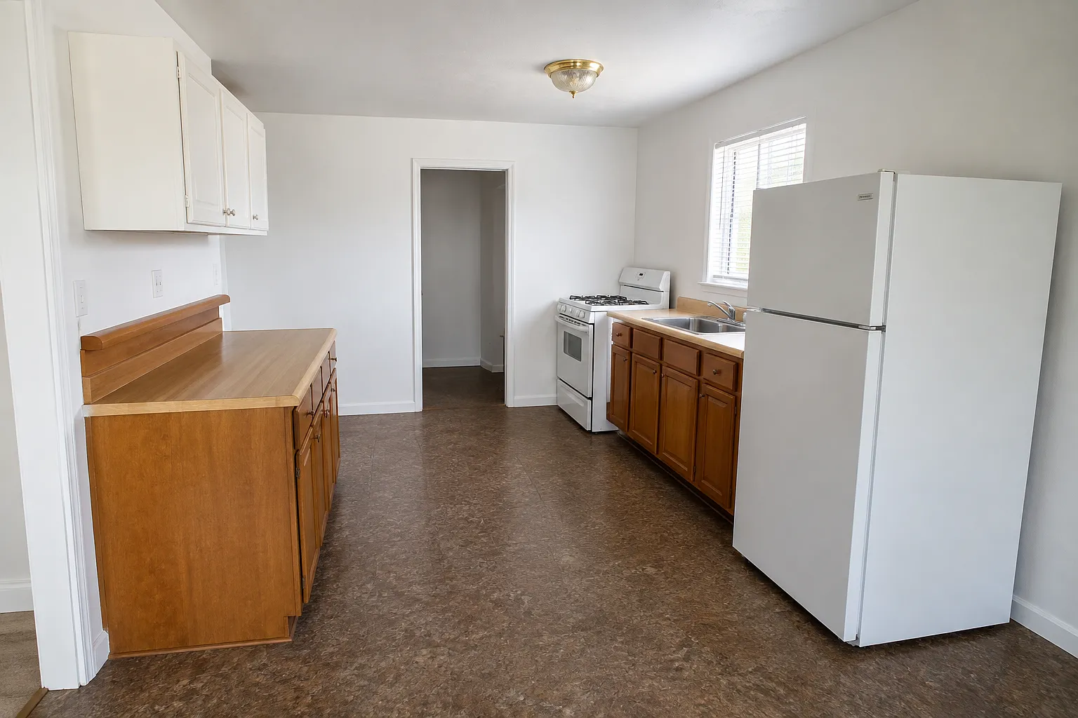 2602 NW Commerce Circle, Runyon - 1 — Photo 2