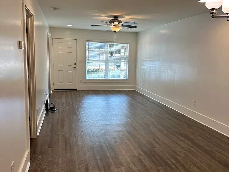 95 Valley Dr #95 — Photo 6