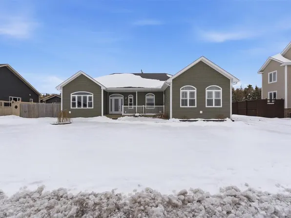 131 Harmsworth Drive, Grand Falls-Windsor, NL A2A2Y7