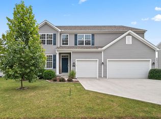 186 Mannaseh Dr W, Granville, OH 43023