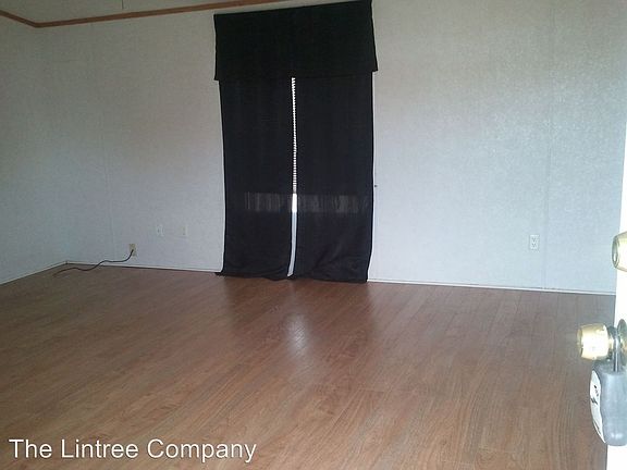 5th image of 1302 Tyler Ln