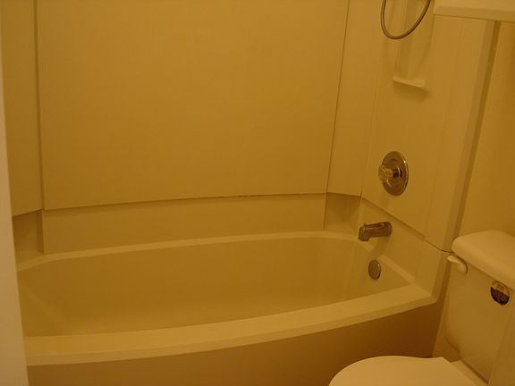 5th image of 441 Mananai Pl #40W