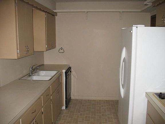 2nd image of 4512 NW Cheyenne Ave