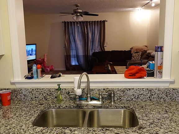 4th image of 297 Nottingham Pl #0