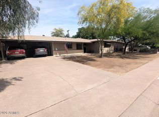 2240 W BERRIDGE Lane, Phoenix, AZ 85015