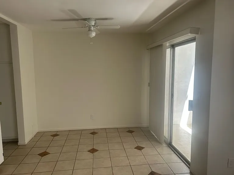 Classic West Hollywood area Apartment complex Walking Distance to Cedar Sinai — Photo 8