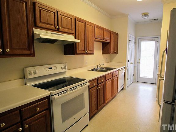 5th image of 123 Bayleigh Ct
