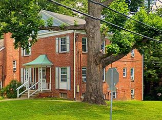 8401 Greenwood Ave APT 3, Takoma Park, MD 20912