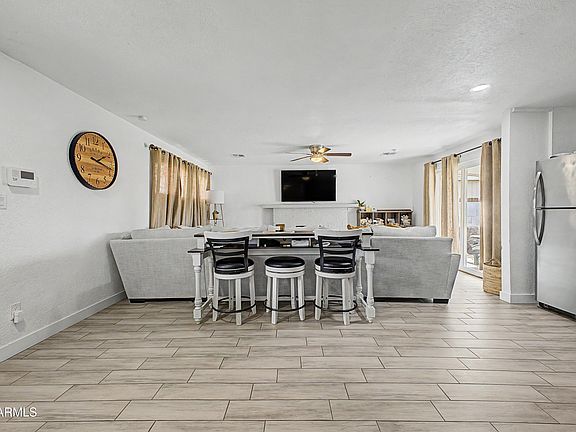 5th image of 5201 W WILSHIRE Drive