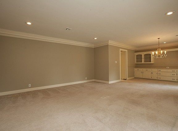 Beautiful crown molding