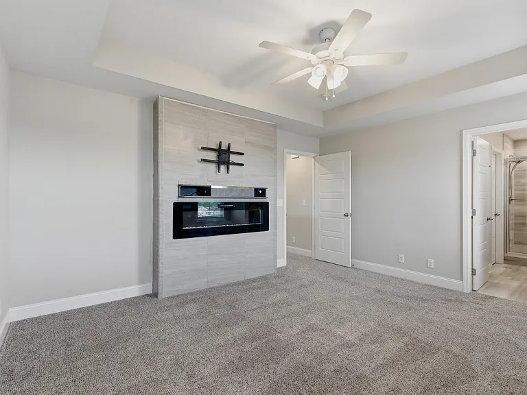 801 Marksman Ct — Photo 9