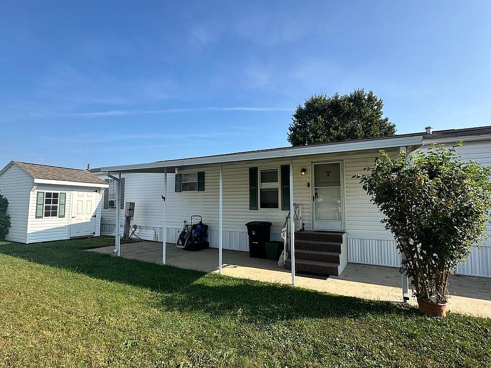 1st image of 556 Holly Dr