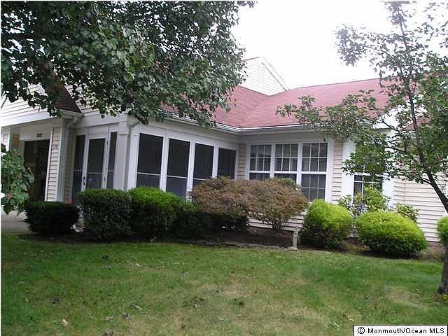 1st image of 1159 Thornbury Lane #B