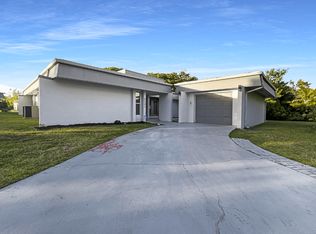 5306 W Palm Cir, Tamarac, FL 33319