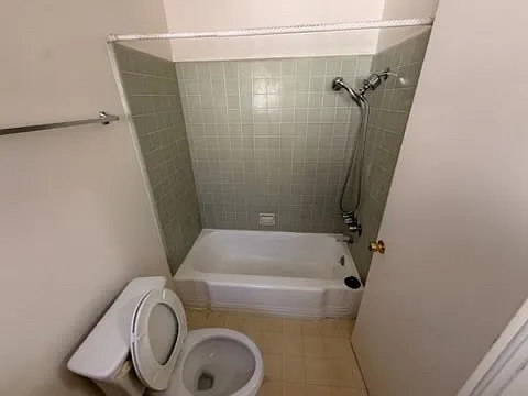 7326 Neo St #O — Photo 10