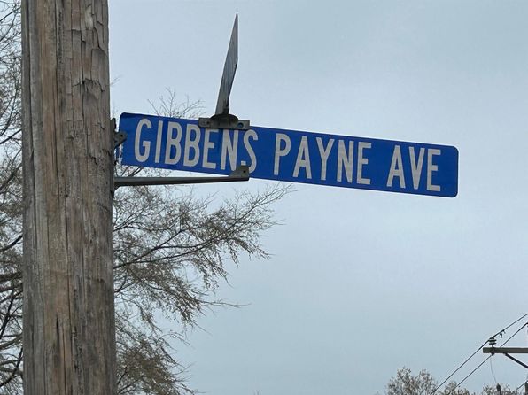4690 Gibbens Payne Ave, Baker, LA 70714