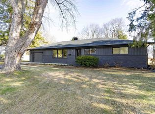 81 Arnett Rd, Rhinebeck, NY 12572