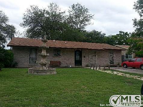 1st image of 262 E Baetz Blvd