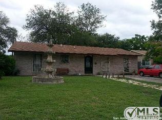 262 E Baetz Blvd, San Antonio, TX 78221