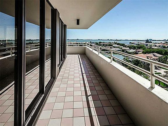 4th image of 5940 Pelican Bay Plz S APT 1002