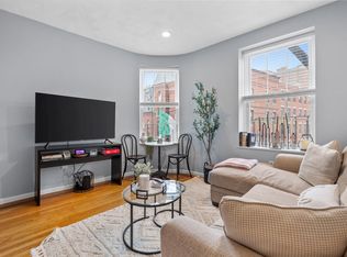 12 Parmenter St APT 4F, Boston, MA 02113