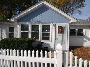 6 N Pistakee Lake Rd, Fox Lake, IL 60020