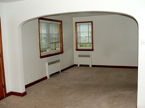 Downstairs Living Rm