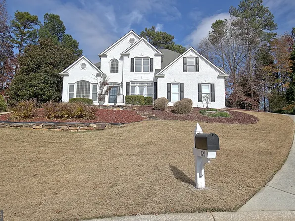 121 Lexington Pass, Peachtree City, GA 30269