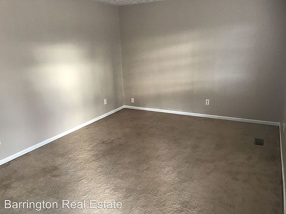 3rd image of 4008 Saint John Ln