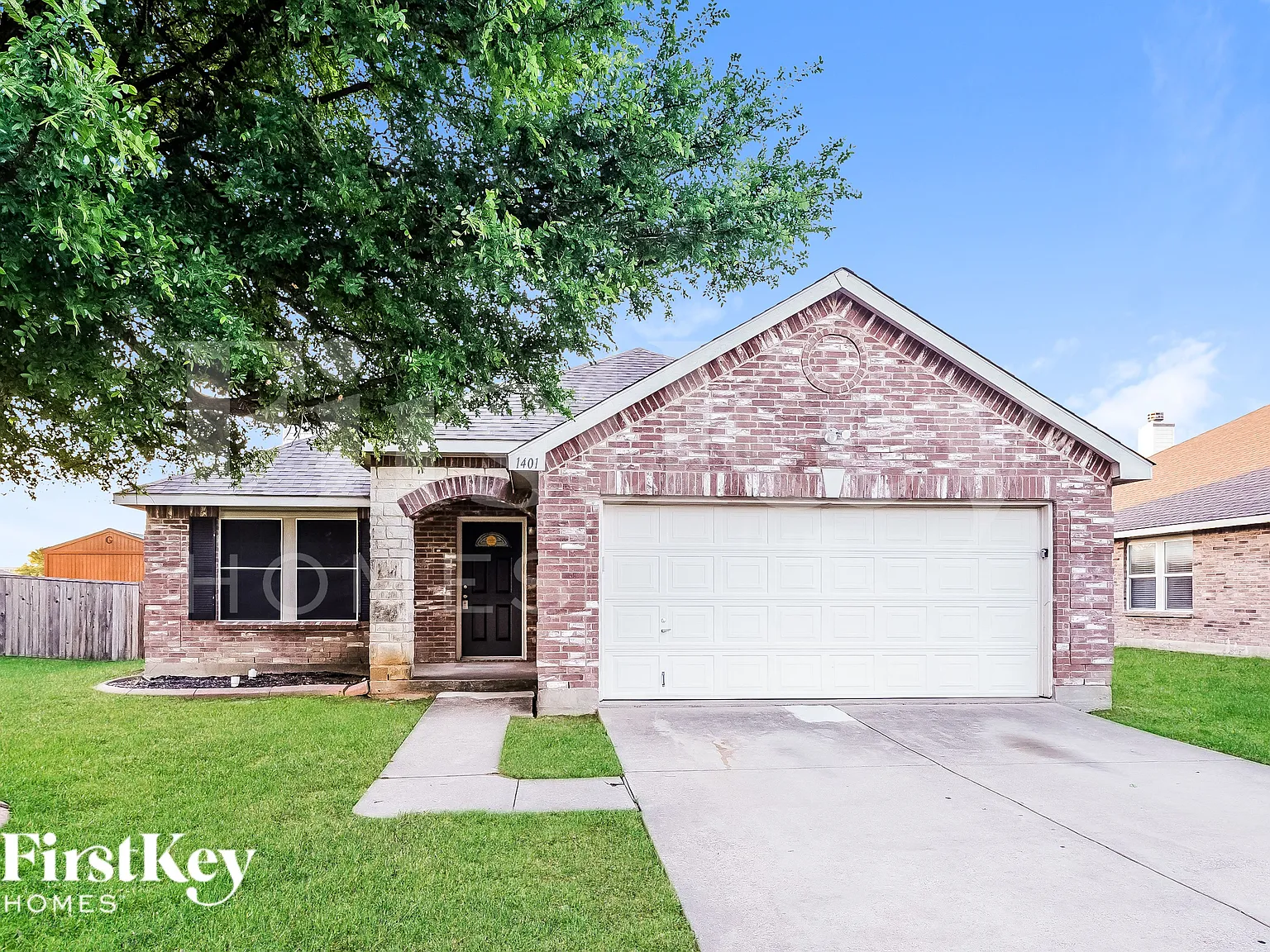 3 bed, 2.0 bath, 1860 sqft, $2,295 — Photo 1