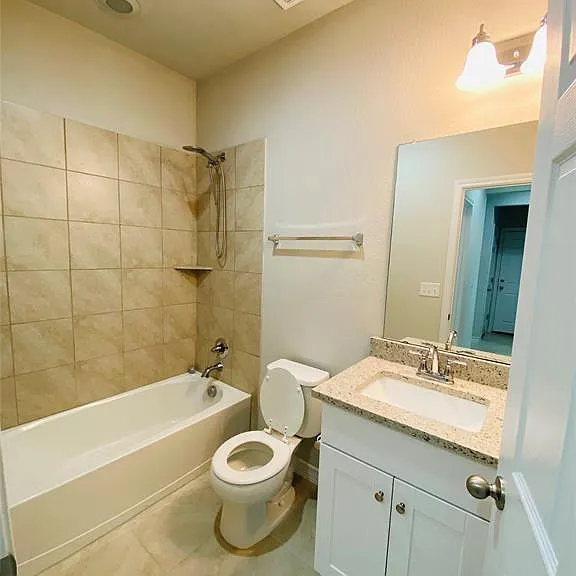 708 Aliso Trl — Photo 6
