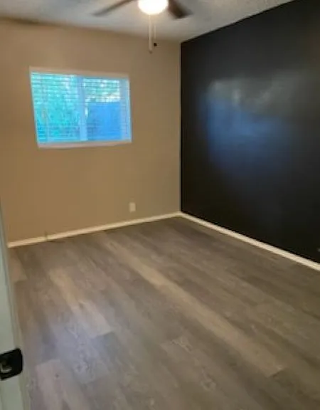 341 E Vogel Ave #2 — Photo 13