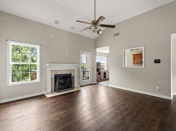 5th image of 231 Harold Dr